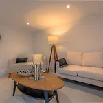Period Penthouse In Clifton Village Daire